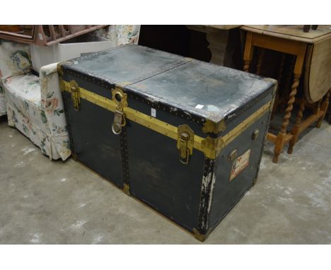 A large trunk.