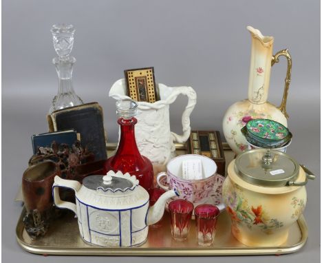 A tray of collectable ceramics and glass, Crown Devon ewer, Carltonware biscuit barrel, ruby cut glass decanter and three sim