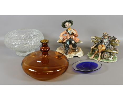 Two Capodimonte figures and three pieces of glassware including amber art glass bottle vase.