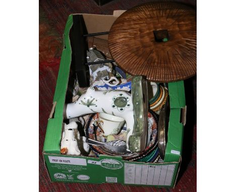 A box of miscellaneous ceramics to include a collection of Lilliput lane cottages, Royal Winton, Stoneware jug, Copeland Spod