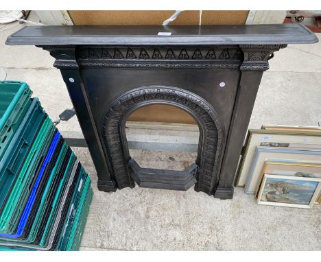 A VINTAGE STYLE CAST IRON FIRE PLACE WITH MANTLE SHELF A/F 