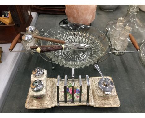 A VINTAGE BREAKFAST SET COMPRISING A PLATE WITH TOAST RACK ATTACHED, SALT, PEPPER, MUSTARD POT, A GLASS BOWL WITH CONDIMENT S