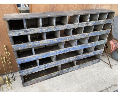 A LARGE VINTAGE 31 SECTION WOODEN PIGEON HOLE STORAGE UNIT (L:186CM H:123CM) 