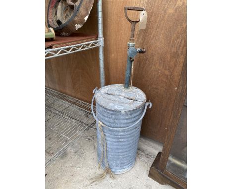 A VINTAGE GALVANISED GARDEN PUMP ACTION SPRAYER 