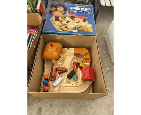 A VINTAGE AND RETRO MATCHBOX LIVE-N-LEARN SHUFFLIE FARM 