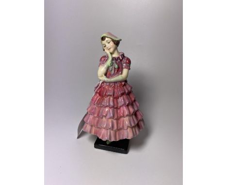 A ROYAL DOULTON 'MAISIE' HN1619 CERAMIC LADY FIGURE 