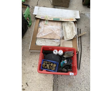 AN ASSORTMENT OF ITEMS TO INCLUDE BRASS PIPE FITTINGS, RUBBER WASHERS AND BATHROOM ACCESSORIES ETC 