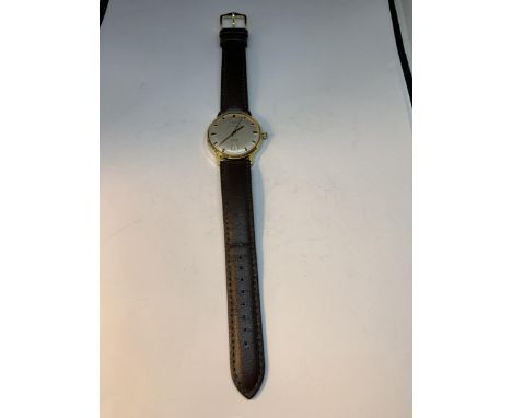 A VINTAGE ROTARY COMMODORE 21 JEWELS AUTOMATIC WRIST WATCH WITH BROWN LEATHER STRAP SEEN WORKING BUT NO WARRANTY 
