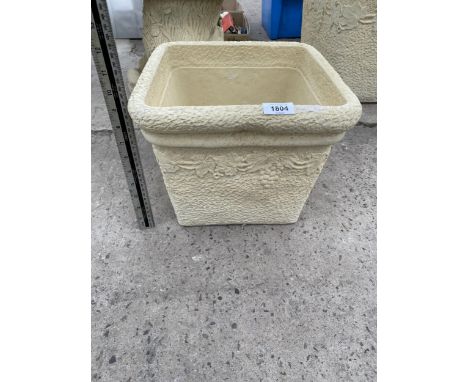 AN AS NEW EX DISPLAY CONCRETE SMALL SQUARE SHIRAZ PLANTER *PLEASE NOTE VAT TO BE PAID ON THIS ITEM* 