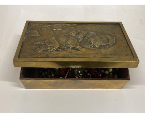 A QUANTITY OF COSTUME JEWELLERY TO INCLUDE NECKLACES, BANGLES, ETC IN A VINTAGE BRASS BOX WITH WILD BOAR DESIGN 