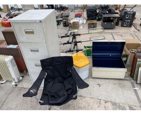 AN ASSORTMENT OF ITEMS TO INCLUDE A CAMPING CHAIR, A METAL FOUR DRAWER FILING CABINET AND A TIN TRUNK ETC 