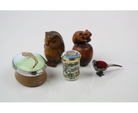 A small group of collectables to include two Halcyon days enamel boxes, two netsuke to include an owl and a mouse together wi