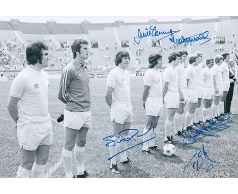 Autographed ENGLAND 12 x 8 photo : B/W, depicting England players lining up shoulder to shoulder prior to a 3-1 victory over 