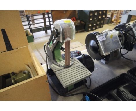 A Rexon B130R vertical belt sander 