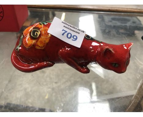AN ANITA HARRIS CERAMIC CAT FIGURE 