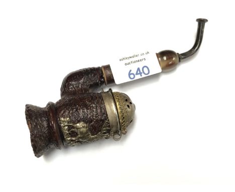 A VINTAGE BLACK FOREST STYLE ORNATE PIPE 