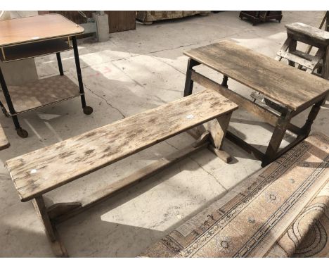 A VINTAGE WOODEN BENCH 121CM 