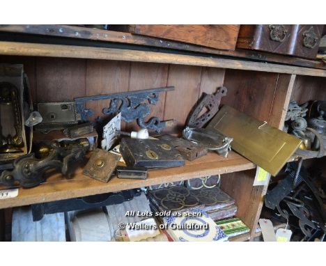 *HOLCROFT KNOCKER, BRASS KNOCKER, BRASS RIM LATCH, BEEHIVE KNOBS, LETTER PLATES, LATCHES AND IRON STAND