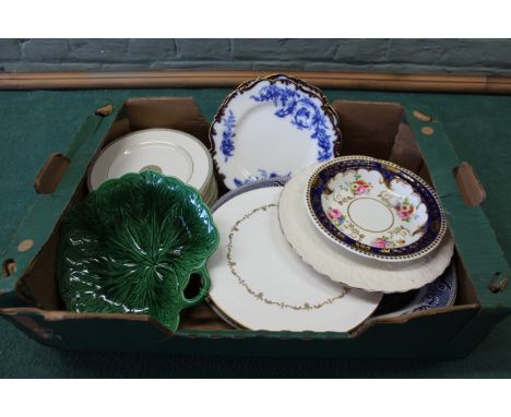 Ten Royal Doulton Oxford grey side plates, a Wedgwood cabbage green dish, a Royal Worcester 'Gold Chantilly' cake plate etc