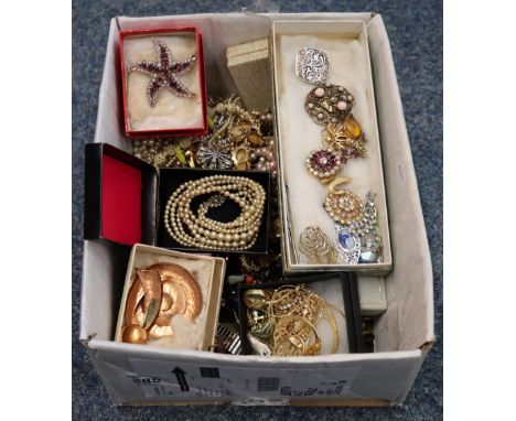 Box of assorted costume jewellery, various to include: brooches, necklaces, lady's rotary wristwatch, simulated and other pea