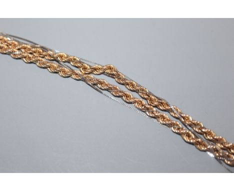 A two-colour 9ct gold rope-link chain (a.f.), 7.2 grams.