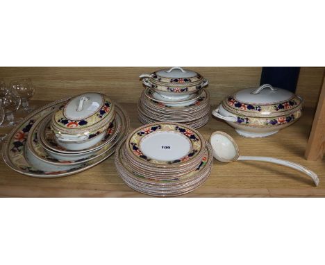 A Myott &amp; Son Lotus pattern part dinner service