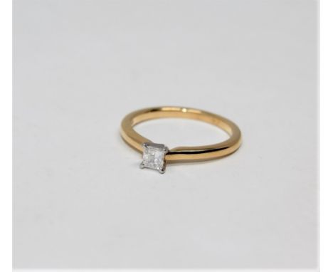 An 18ct yellow gold princess cut diamond ring, approximately 0.3ct