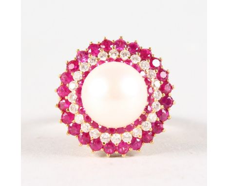 A SUPERB 18CT YELLOW GOLD, RUBY, DIAMOND AND PEARL CLUSTER RING.