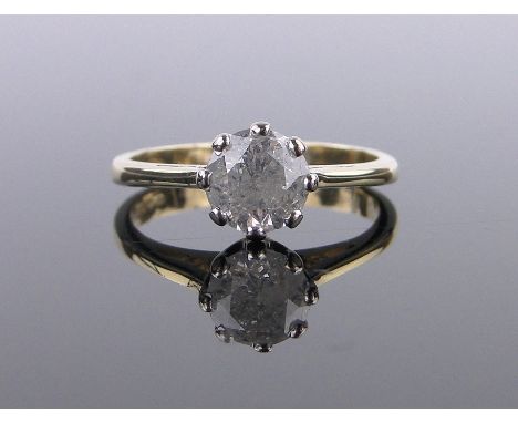 An 18ct gold 1.04ct solitaire diamond ring,size L.