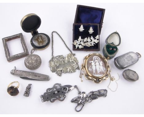 Box of various jewellery,compass, Cameo, etc.