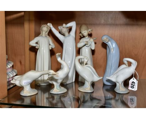 EIGHT LLADRO FIGURES, comprising two 'Little Duck' No4553, 'Little Duck' No4551 and 'Little Duck' No4552, 'Madonna' No4534, h