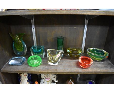 A collection of art glass vessels,&nbsp;largest 17.5cm high. (9) 