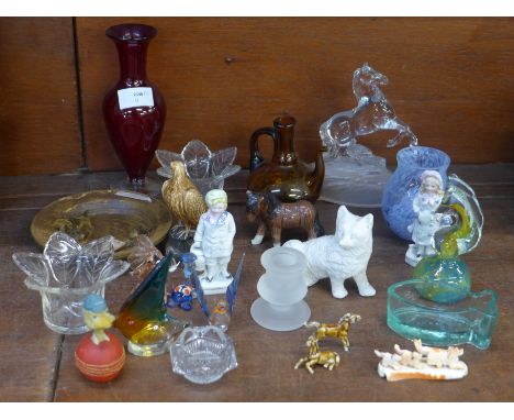 A glass model of a horse, small glass animals, a/f, two glass vases, a Myrna Smith pottery plate, etc. 