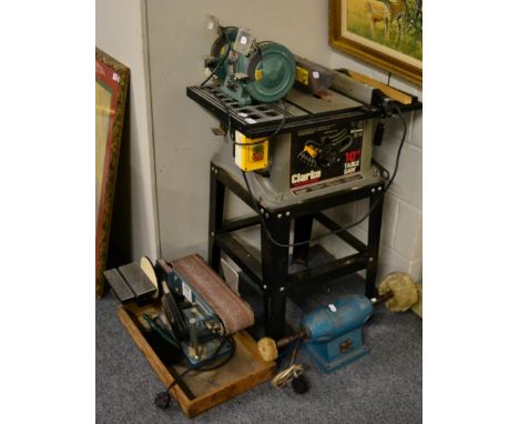 A Clarke Woodworker 10'' table saw, a work top mounted belt sander, grinder and buffer (4)