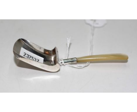 George III sterling silver &amp; MOP caddy spoon hallmarked Birmingham 1811, maker :  William Pugh, Total weight 8.0gram appr