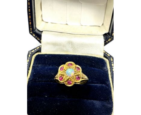 18ct Gold Vintage Ruby And Opal Set  Ring (2.5g) 