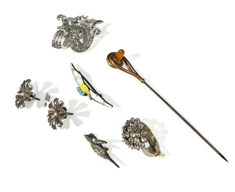 A pair of silver and pearl daisy head earrings, a 9ct gold mounted hat pin, an enamel eagle brooch and three other pieces.
