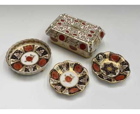 An Abbeydale 'Imperial' pattern trinket box,  width 11cm, a 'Crysanthemum' pattern footed dish, another pin dish in the same 