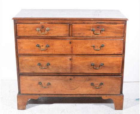 Mahogany chest of drawers, early 19th Century, rectangular top with a moulded edge, two short and three long graduating drawe