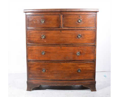 Victorian mahogany bowfront chest of drawers, fitted with two short and three long graduating drawers, splayed bracket feet, 