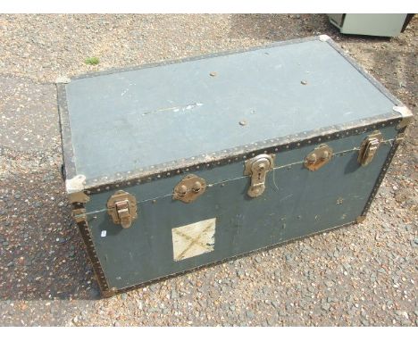  Large Grey Trunk 100 x 51 x 52 cm