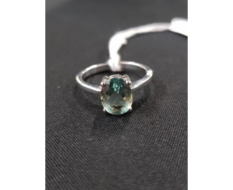 SILVER BLUE TOPAZ RING 