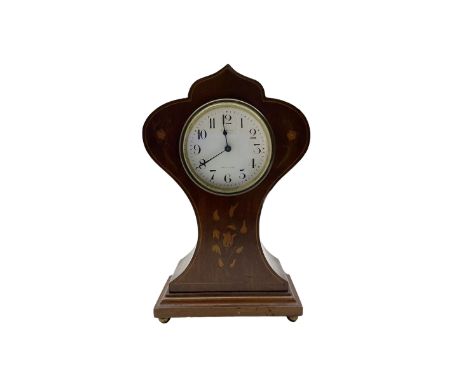 Early 20th century Art Nouveau period 8-day French timepiece mantel clock - Mahogany case with inlaid decoration on a shallow