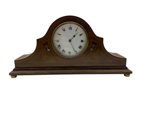 French - Edwardian 8-day timepiece mantle clock in a shaped mahogany case with decorative inlay, enamel dial with Arabic nume