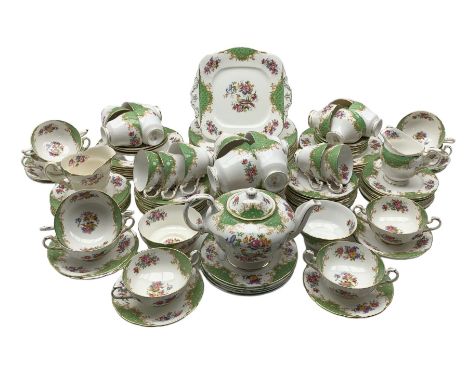 1950s Paragon Rockingham dinner and tea service comprising eight dinner plates, twelve side plates, seventeen teacups & eight