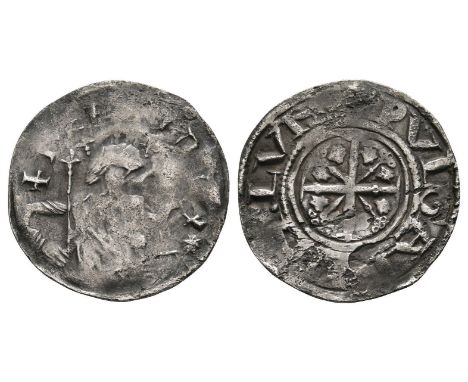 1107 AD. BMC type vi. Obv: pointing three quarter bust with sceptre and three stars before with HENRIC REX legend. Rev: cross