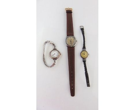 A gentleman's wristwatch, Rotary Super-Sports, the circular dial with gilt Arabic numerals, subsidiary dial for seconds, whit