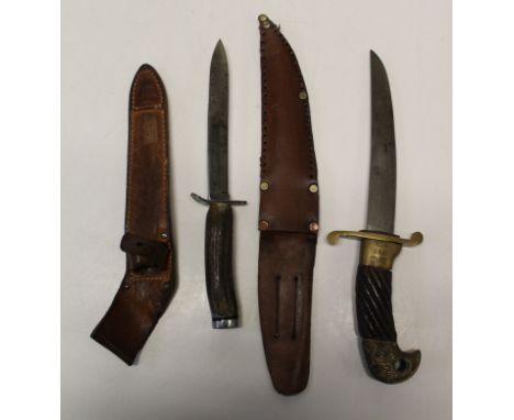 A reduced Russian Shaska to a WWI trench knife, together with a US M3 Camillus fighting knife with bone handle in a Czech V25