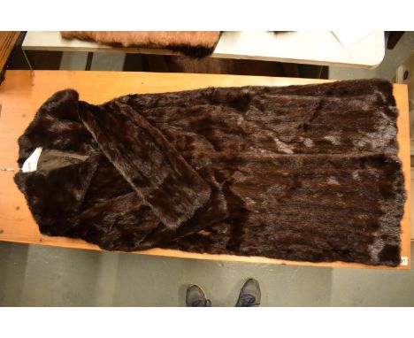 Vintage Canadian ranch mink coat, size 12-16. in good condition 
