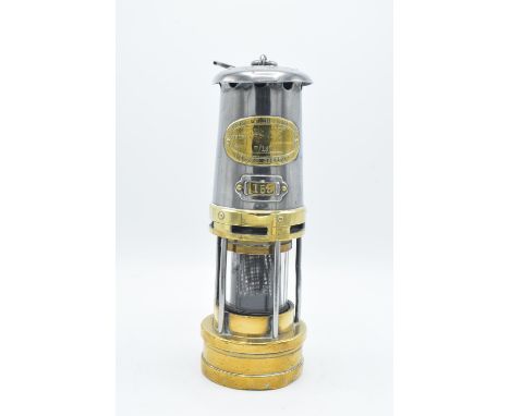 Thomas and Williams of Aberdare miners lamp B/136, type number 1, no. 155. In good condition with some dents and signs of wea
